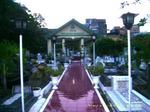 Komplek Situs makam Para Bupati Bandung Tempo Doeloe dan Makam Ibu Rd. Dewi Sartika(Jl. Karang Anyar Bandung)